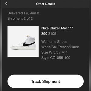 Women’s 5.5 Nike blazers